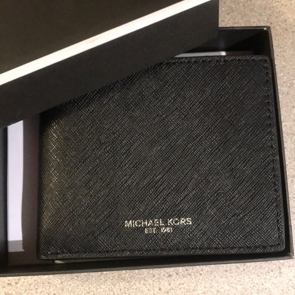 Michael Kors men’s wallet